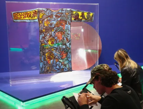 Les &eacute;tudiants Esimode visitent l'exposition de Castelbajac &agrave; Toulouse