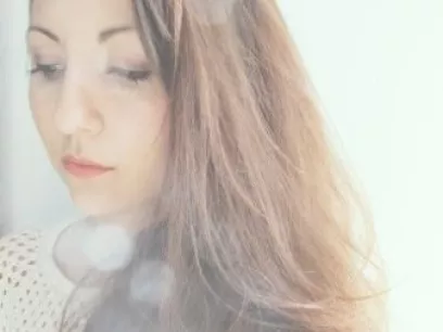 Emeline COMBES 
